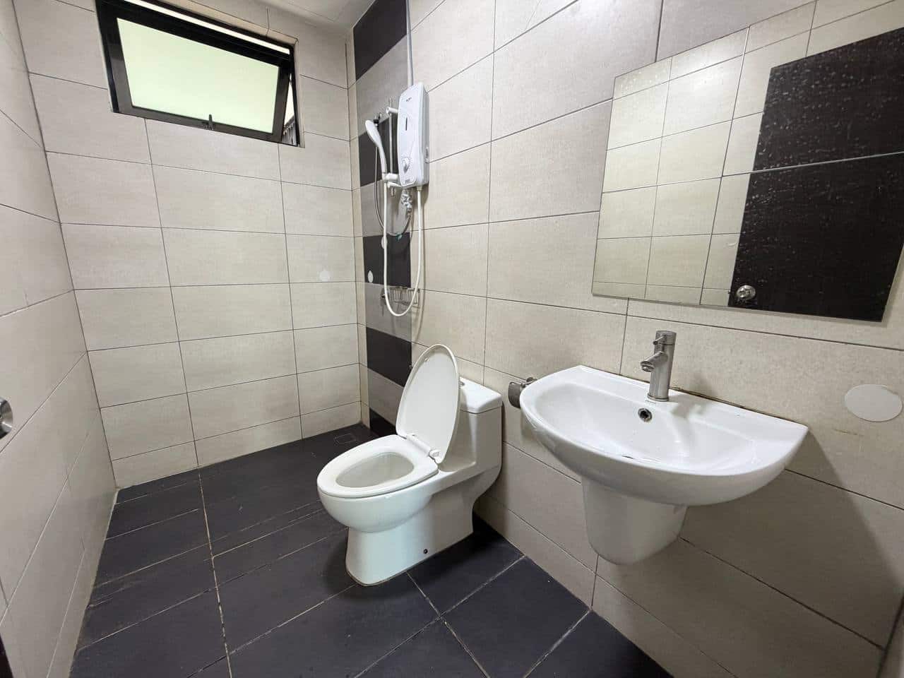 Apartment Molek Regency 9