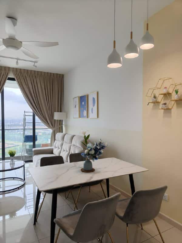 Condo Macrolink Medini 3