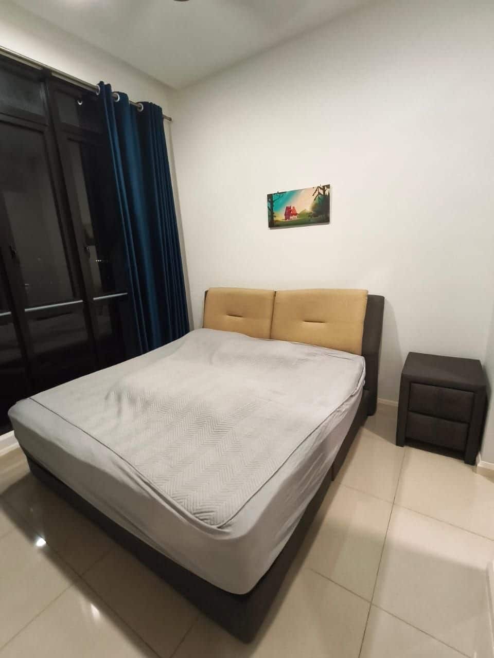Condominium Medini 5