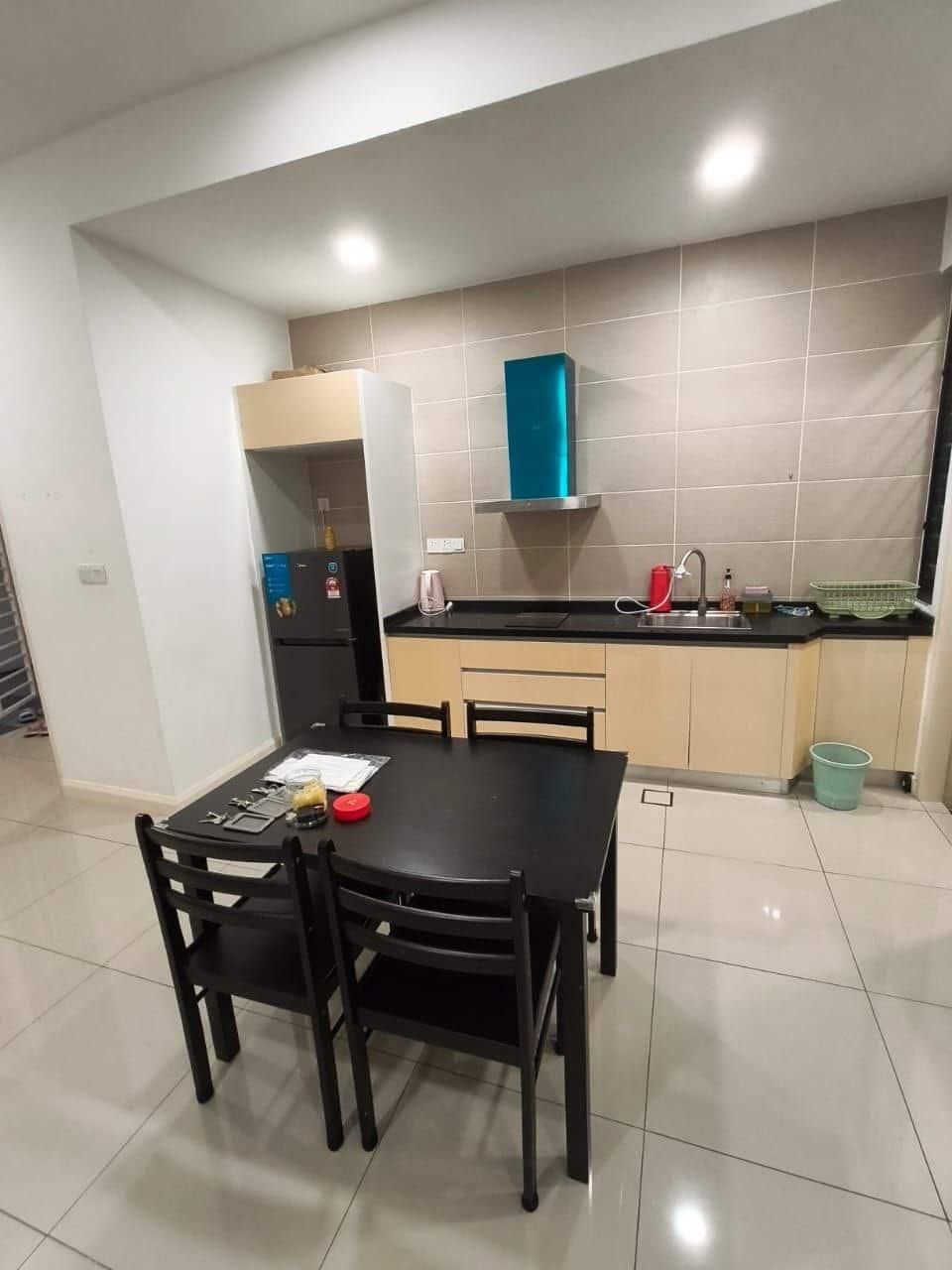 Condominium Medini 4