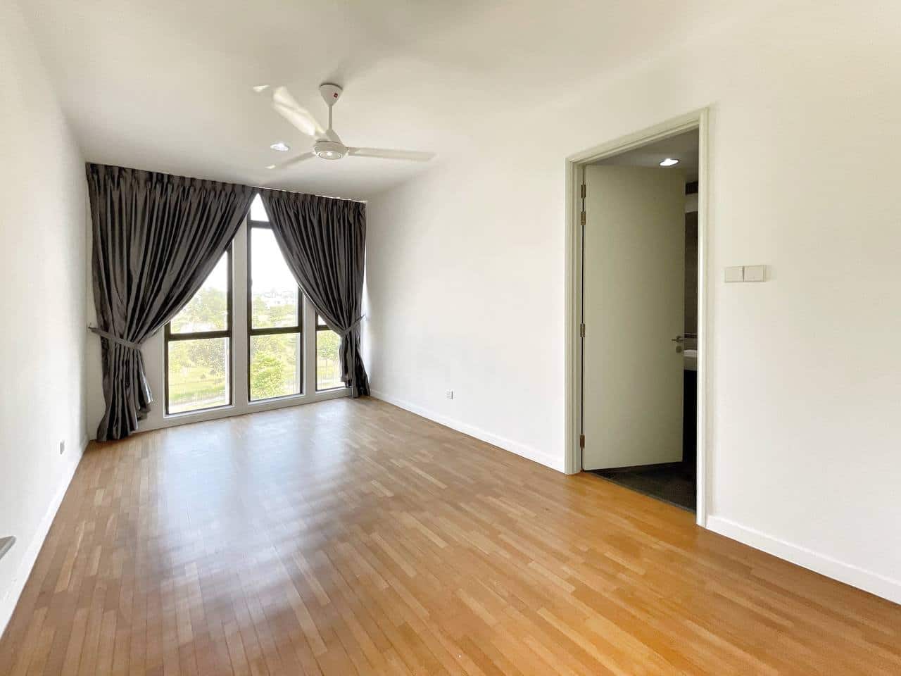 Low-rise Townhouse (Duplex) Residensi Ledang 5