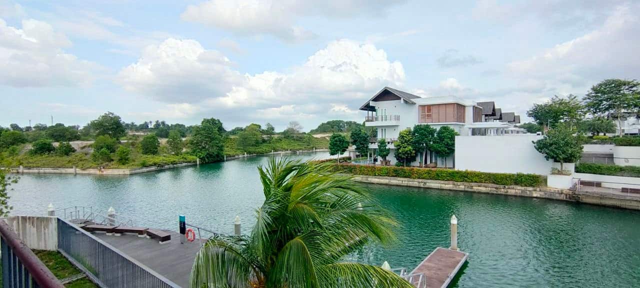 4-Storey Courtyard House Emerald Bay, Puteri Harbour