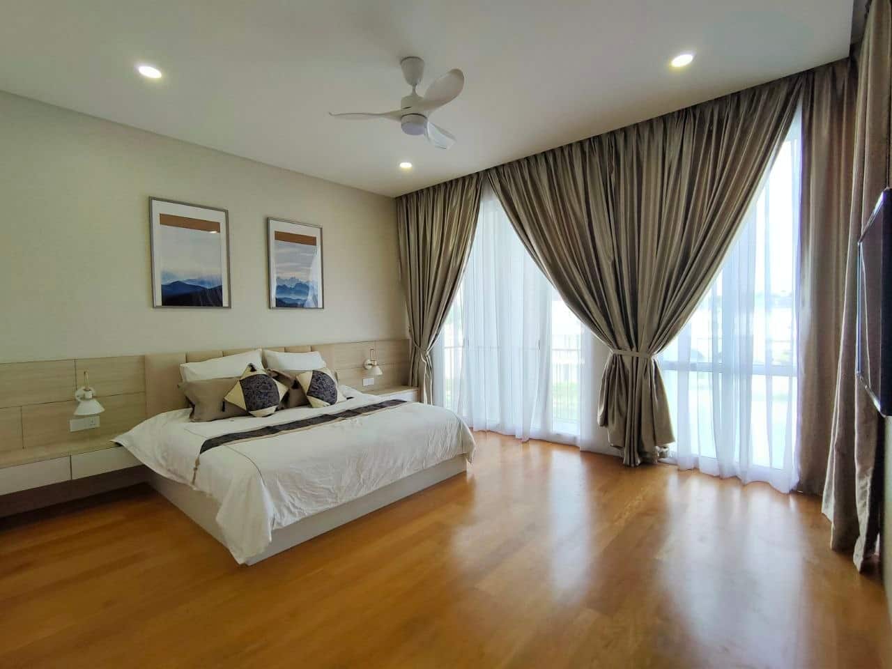 4-Storey Courtyard House Emerald Bay, Puteri Harbour 4