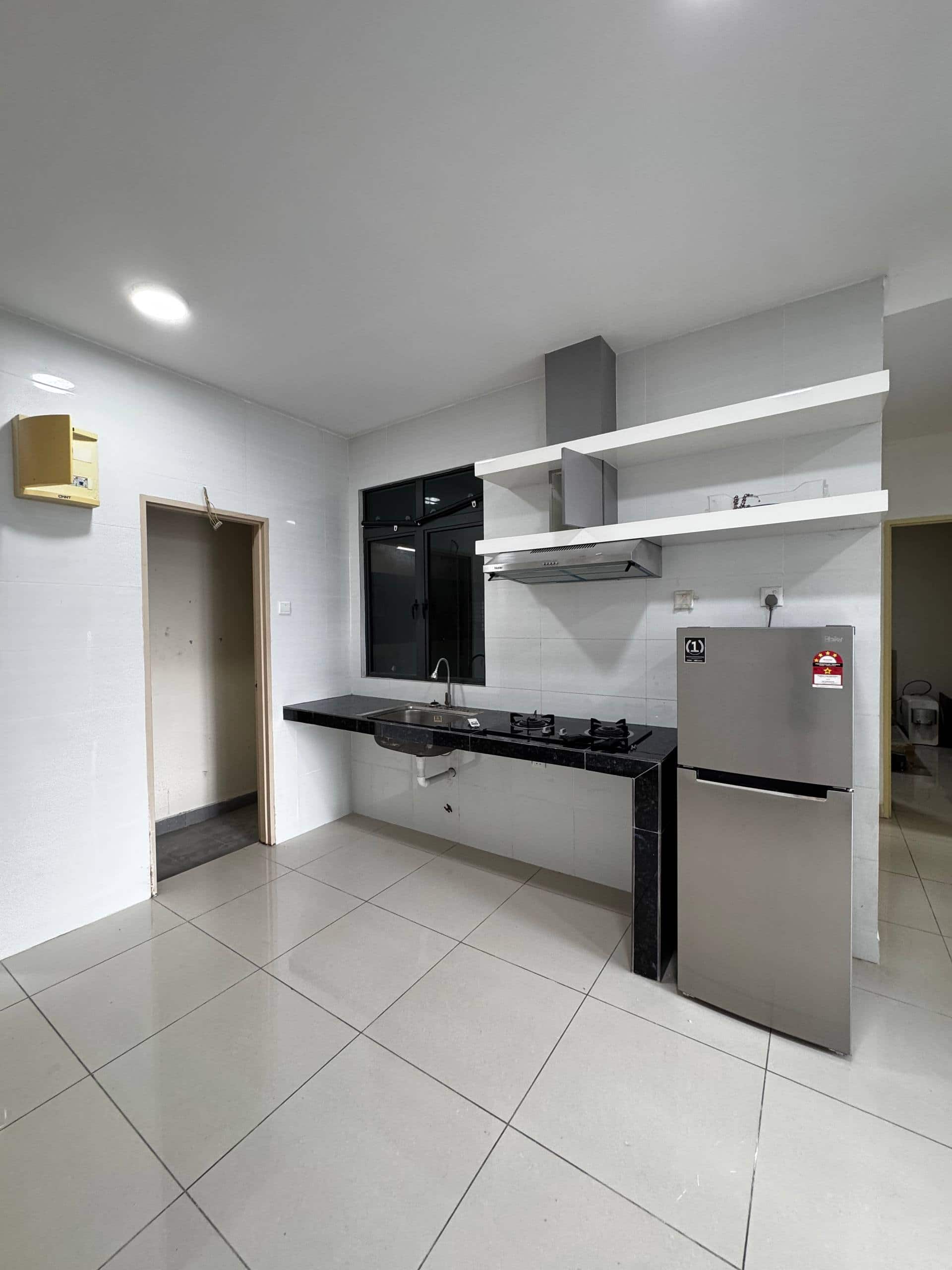 Condo Taman Daya 5