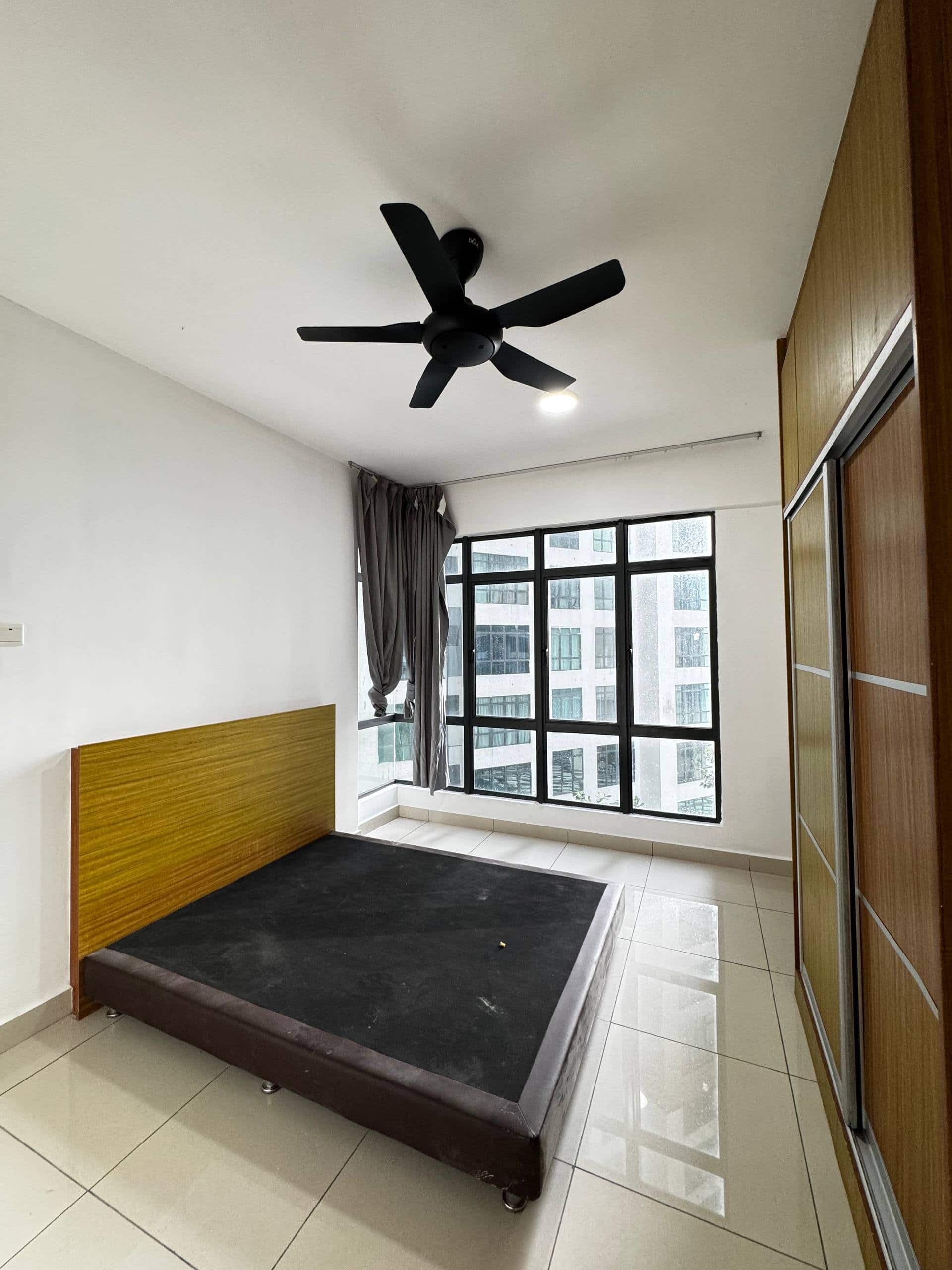 Condo Taman Daya 2