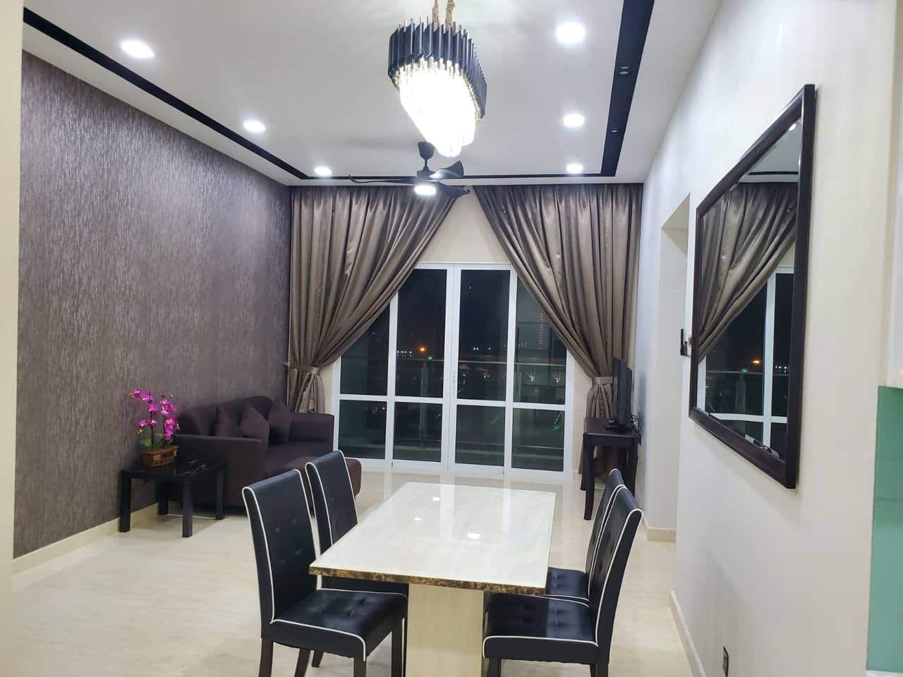 Condominium Tri Tower 1