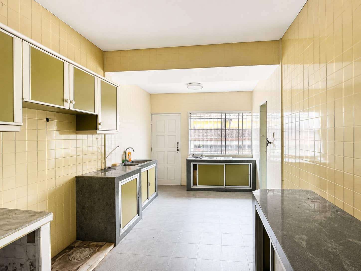 Double Storey Terrace Taman Melodies 9