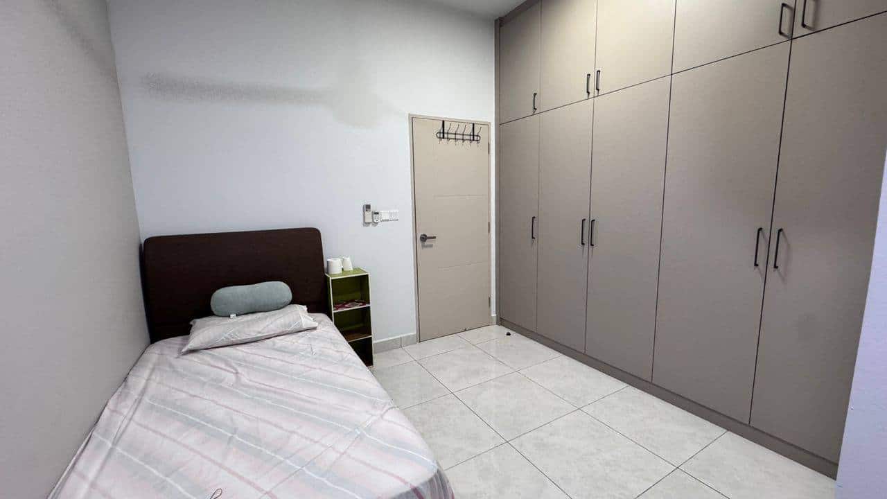 Single storey terrace house Iconia Garden @ Impian Emas 7
