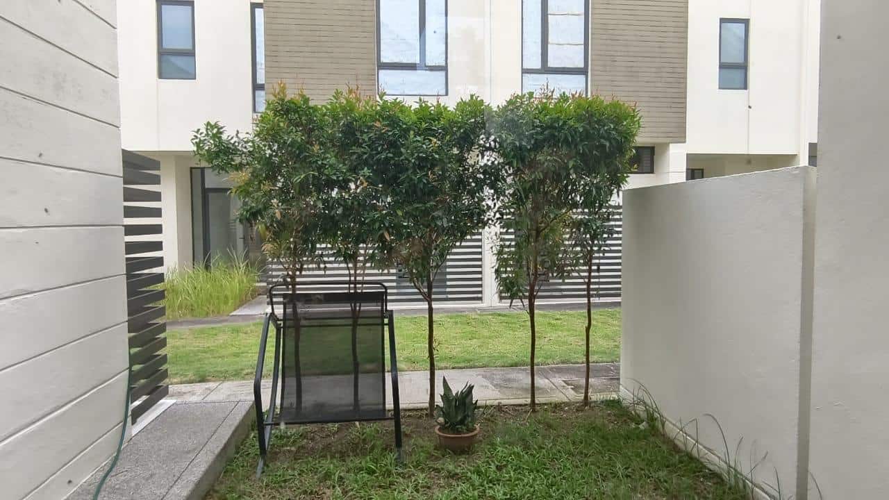 Double Storey Garden Terrace Avira Medini Iskandar 4
