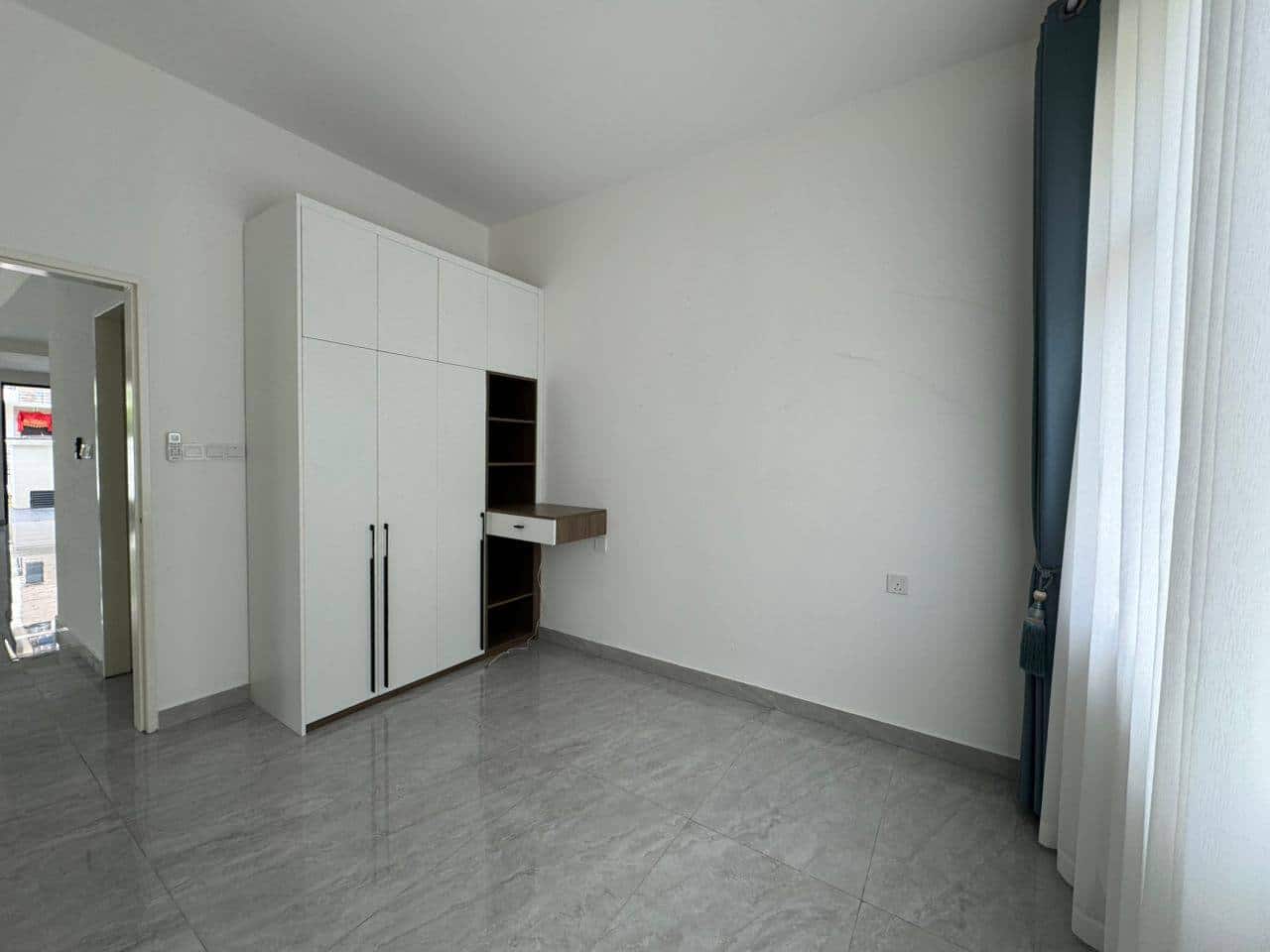 Double Storey Terrace House Country Garden Central Park 7