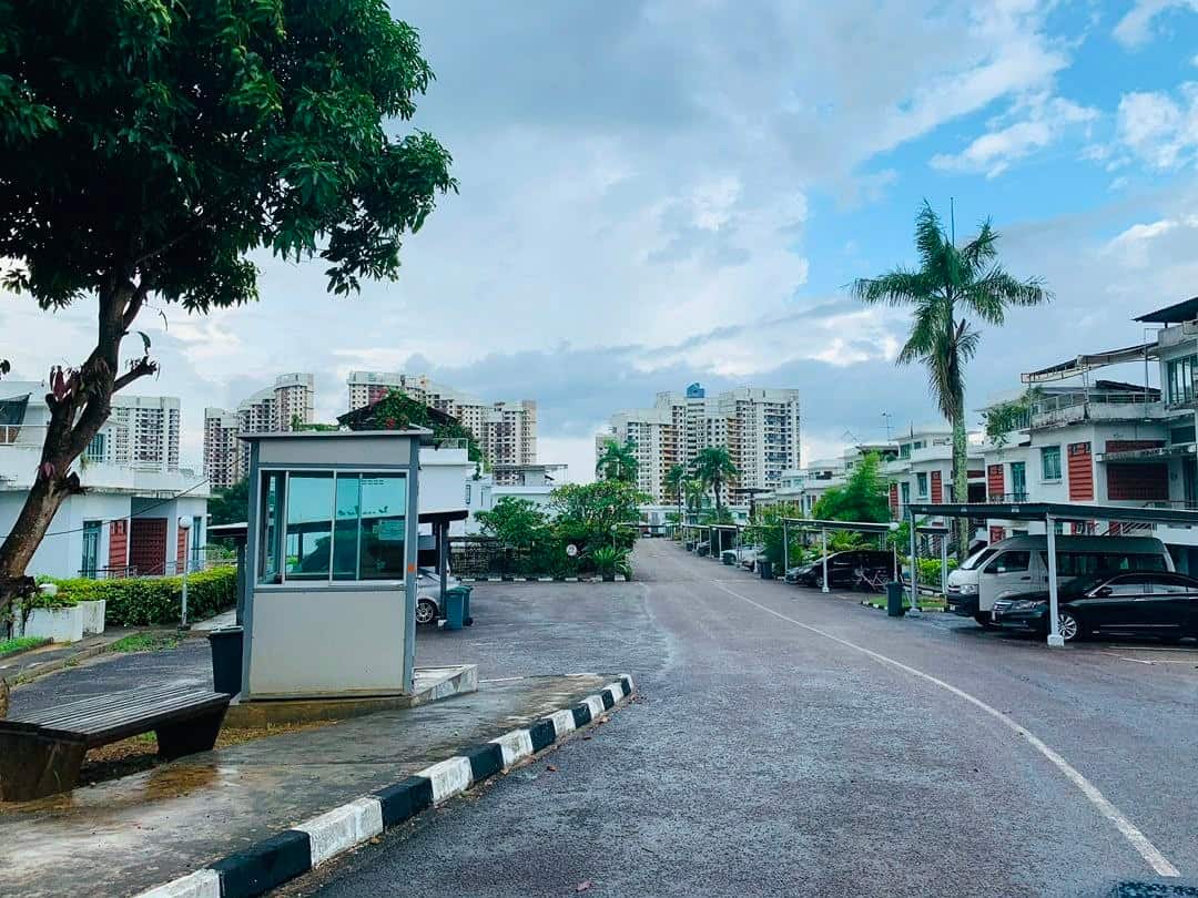 Duplex Townhouse (Upper unit) Seri Alam 12