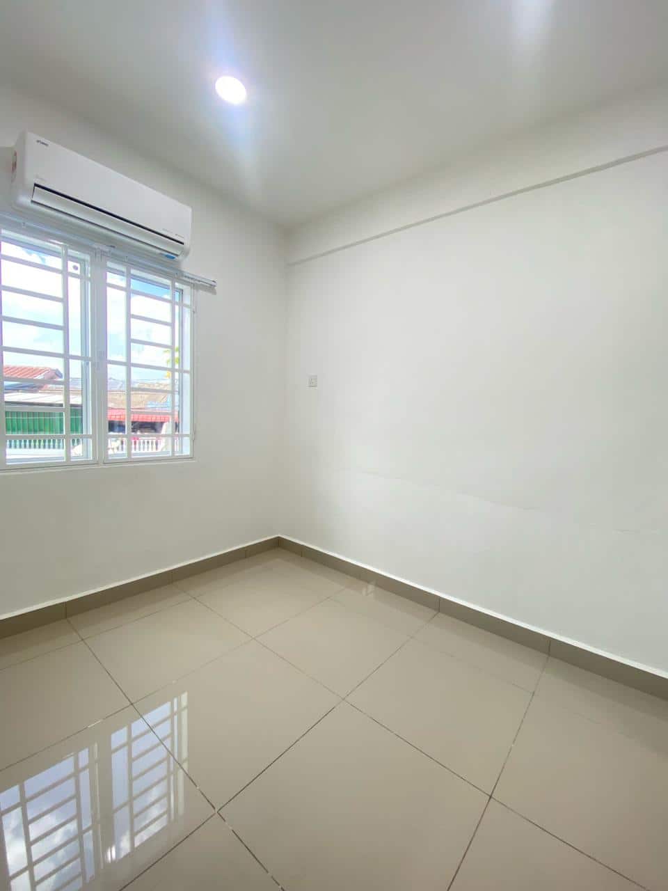 Double storey corner low cost Jalan Keembong 6