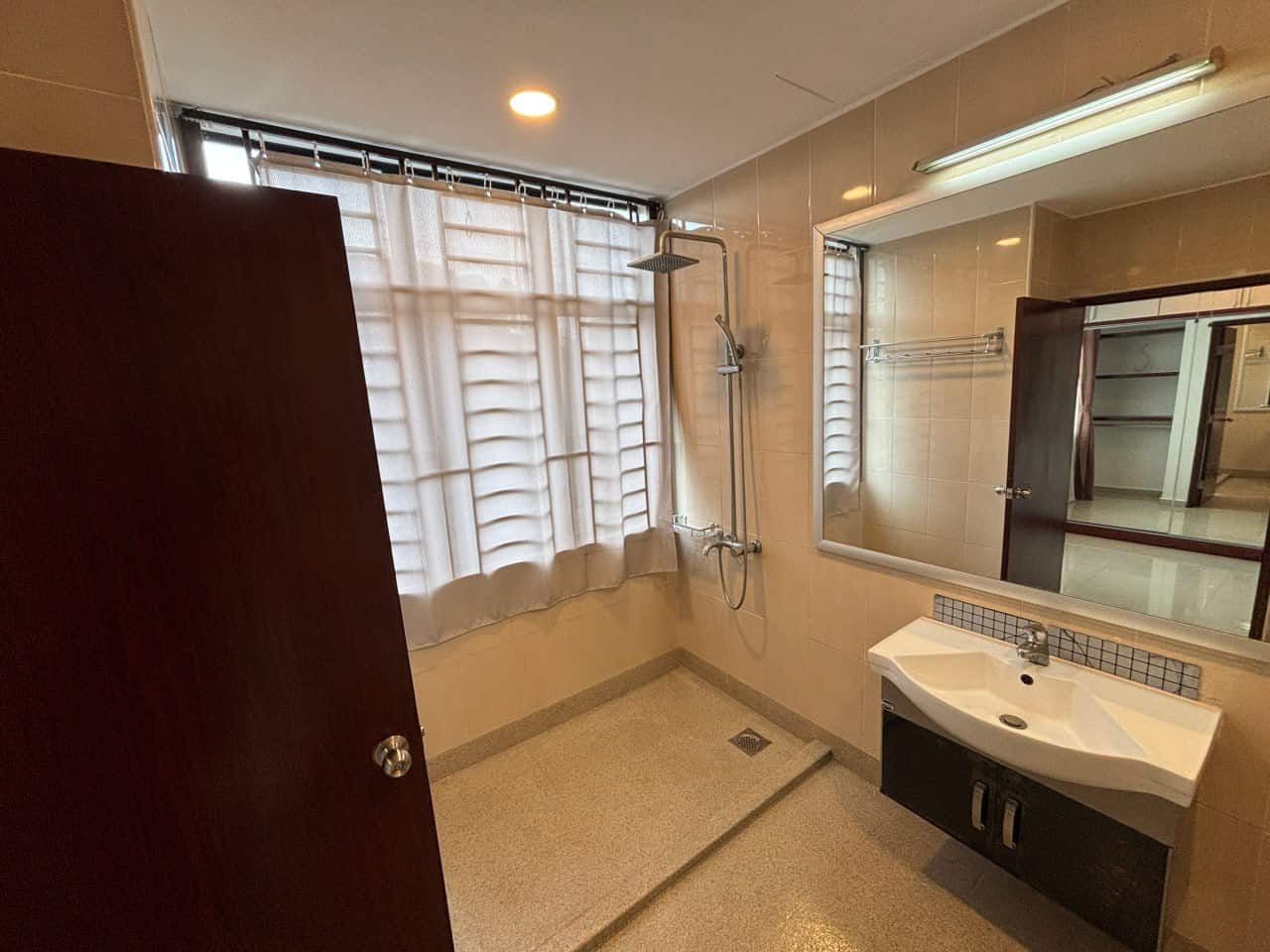 Condo Palm Garden Condominium 4