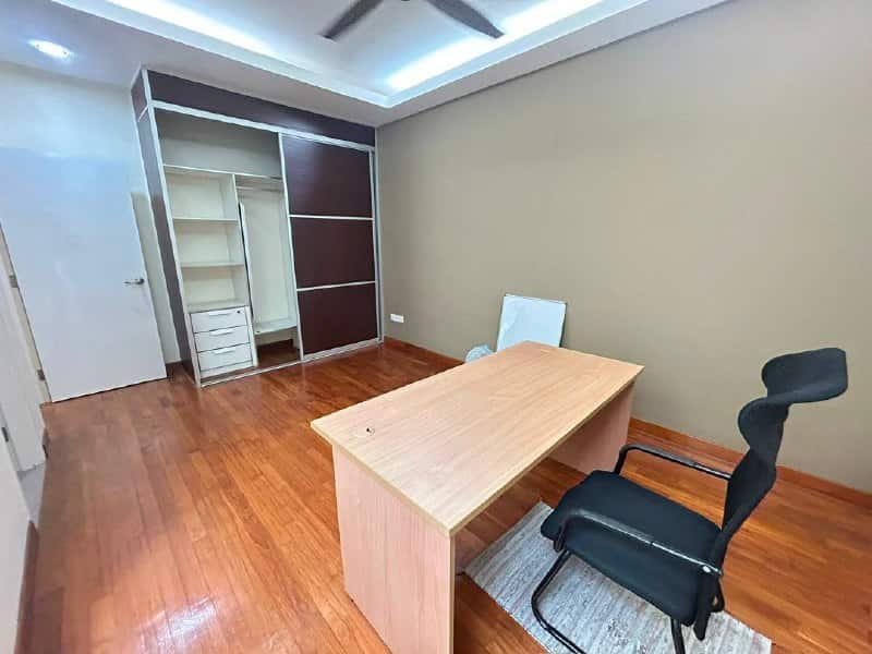 3-Storey Semi-Detached House Austin Heights 4