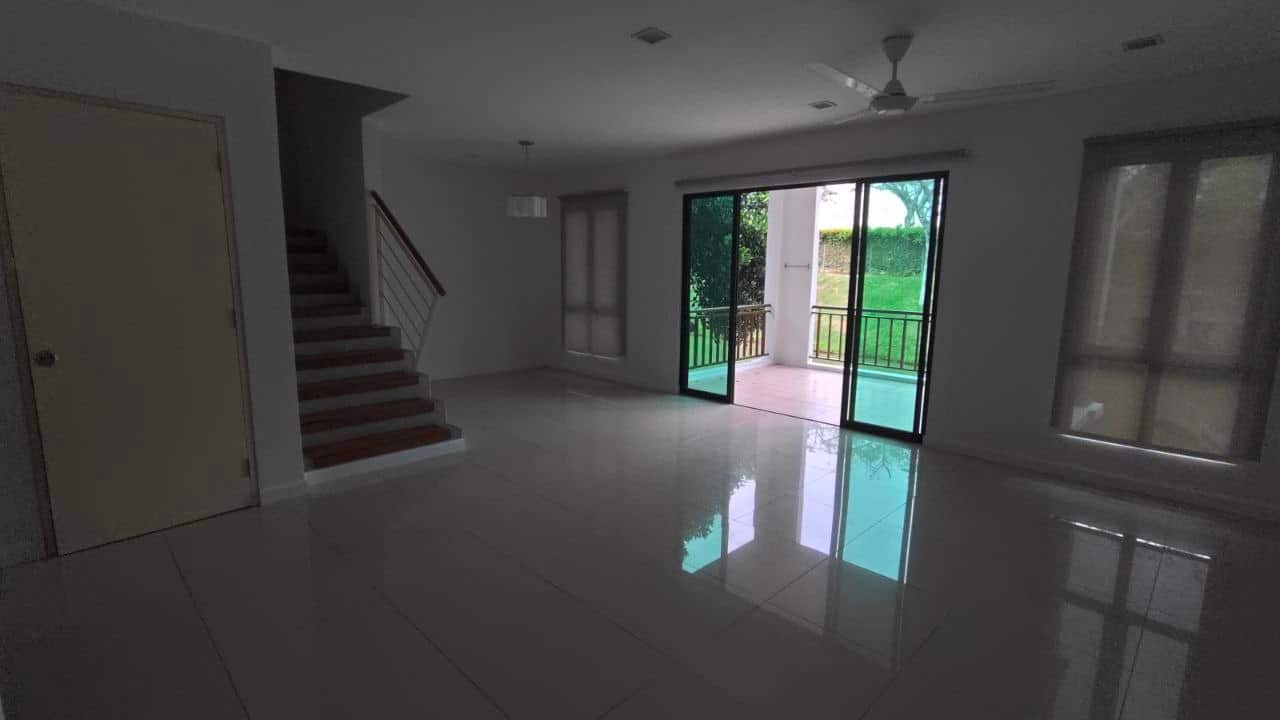 2 Storey Semi-D Bayou Water Village 3