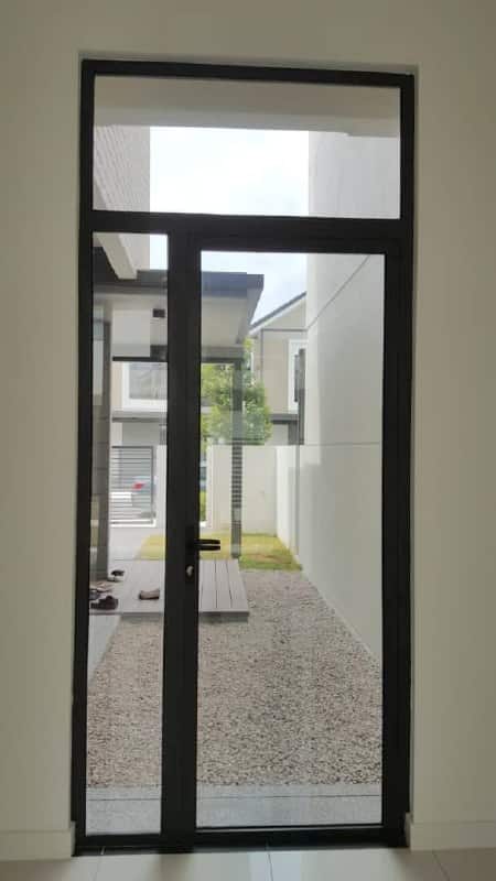 Double storey garden terrace Avira Medini Iskandar 7