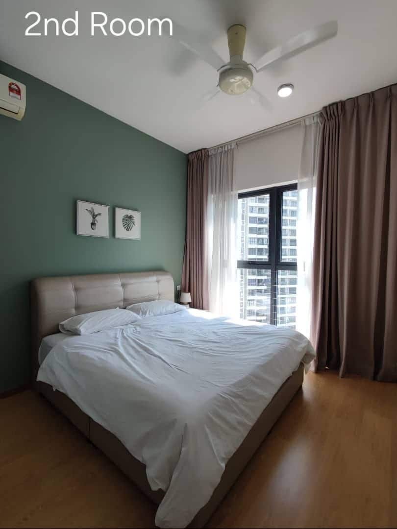 Condo Bay Point @ Country Garden Danga Bay 9