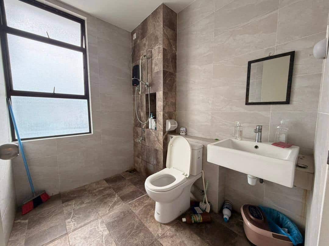 2-Storey Terrace House Seri Austin (Dahlia) 9