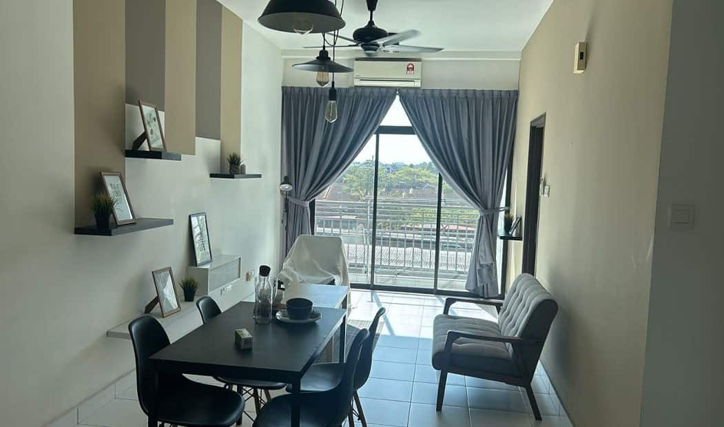 1 Bedroom Apartment Taman Seri Austin 2