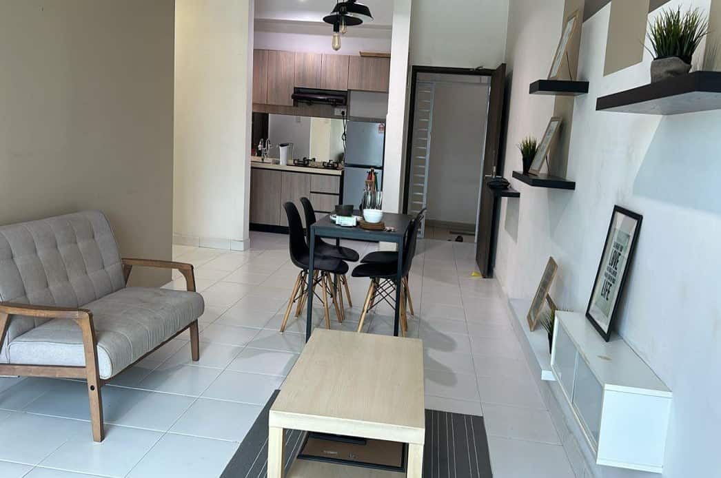 1 Bedroom Apartment Seri Austin 1