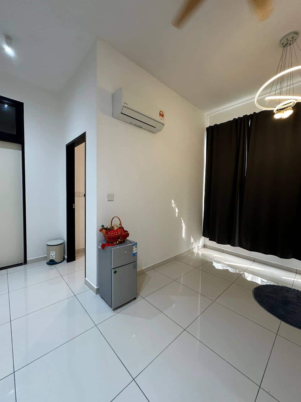 Apartment Space Residency 7