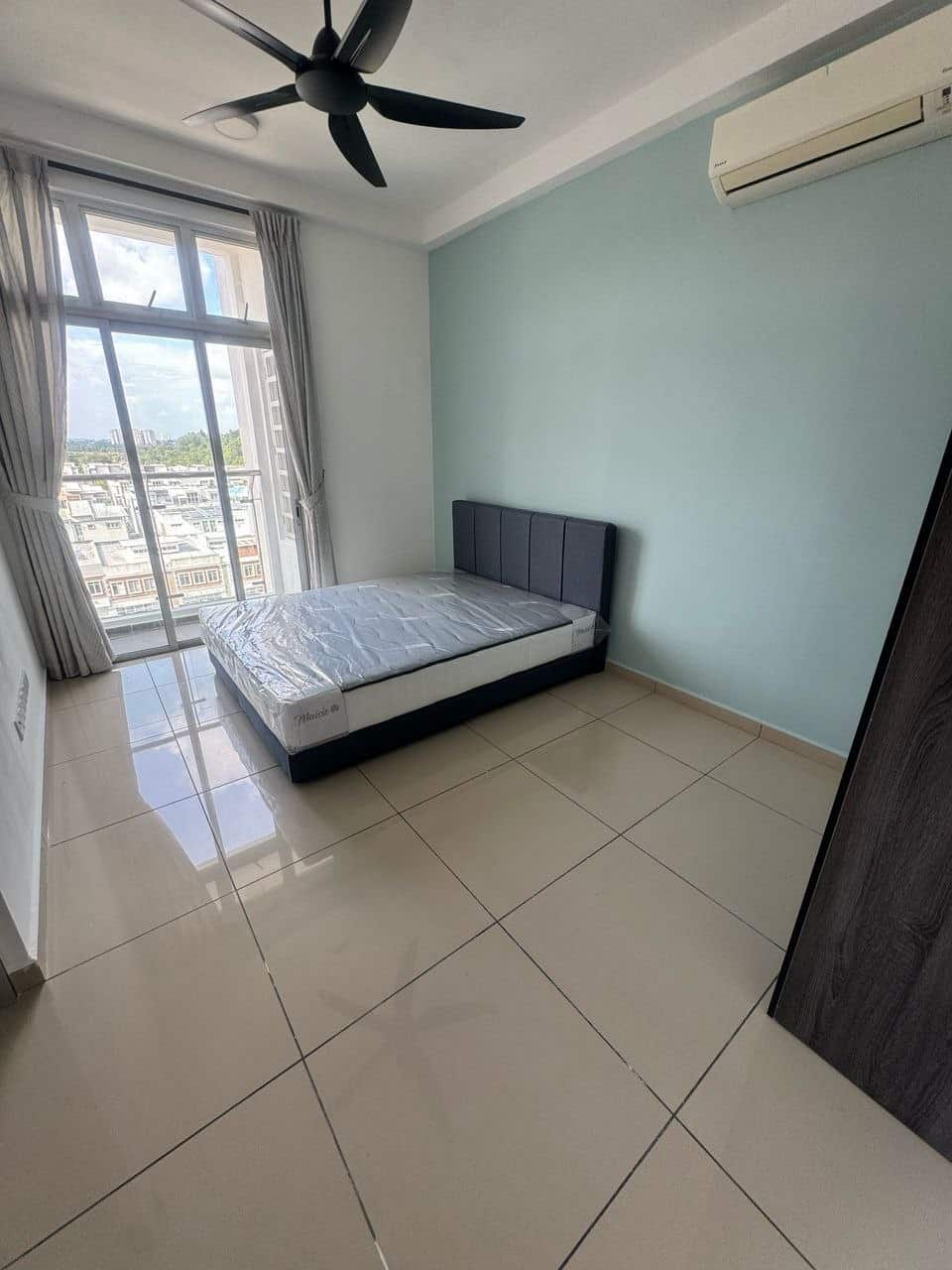 Service Apartment One Sentral 3