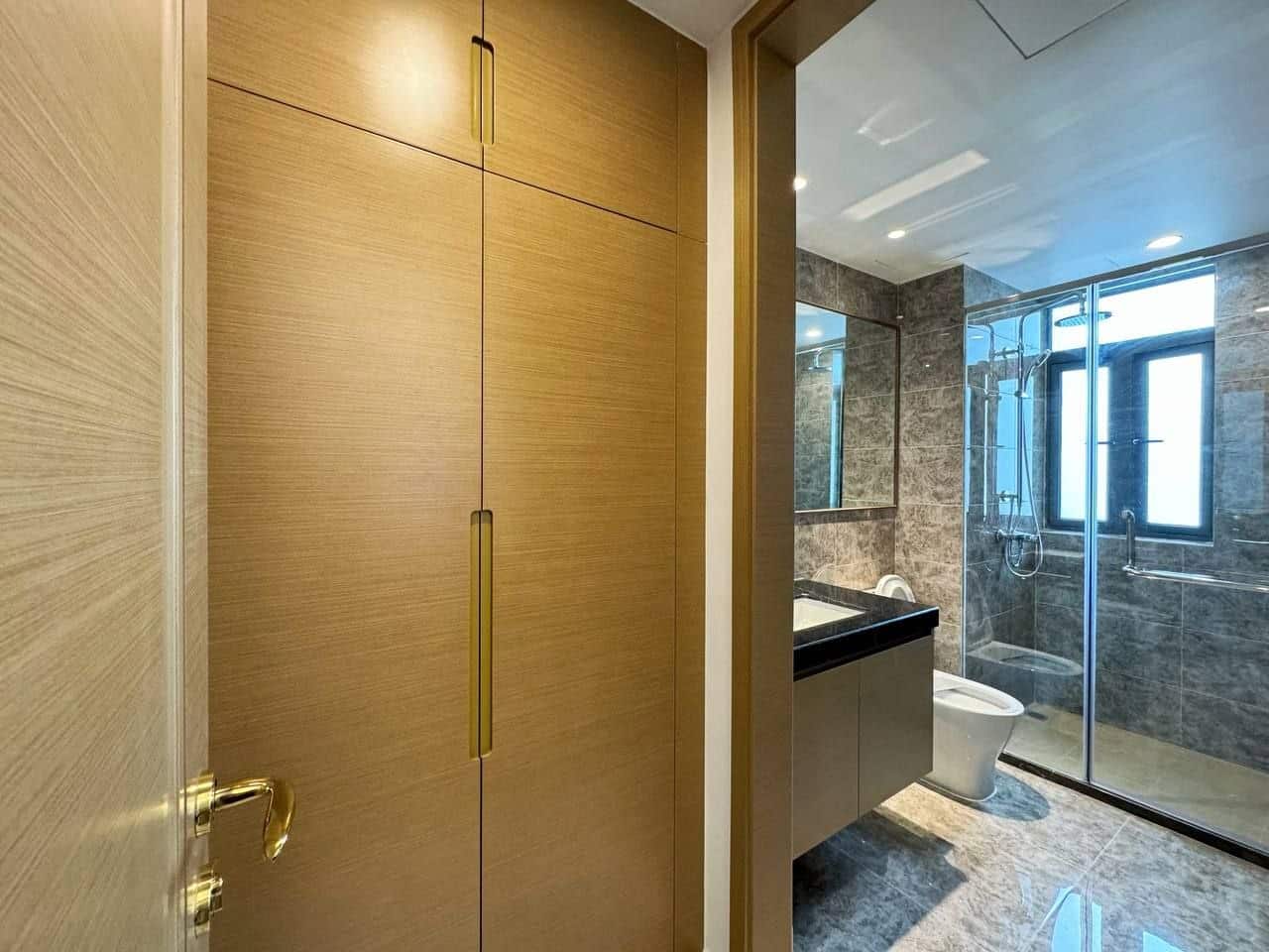 Studio Princess Cove Phase 2 4