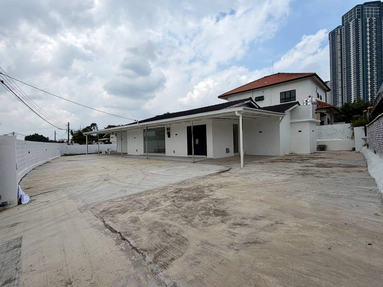 Bungalow single storey Taman Abad Jalan Wijaya 4