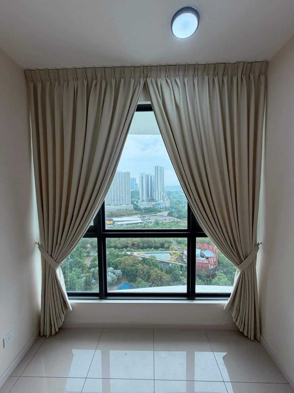 Condo Macrolink Residence 7