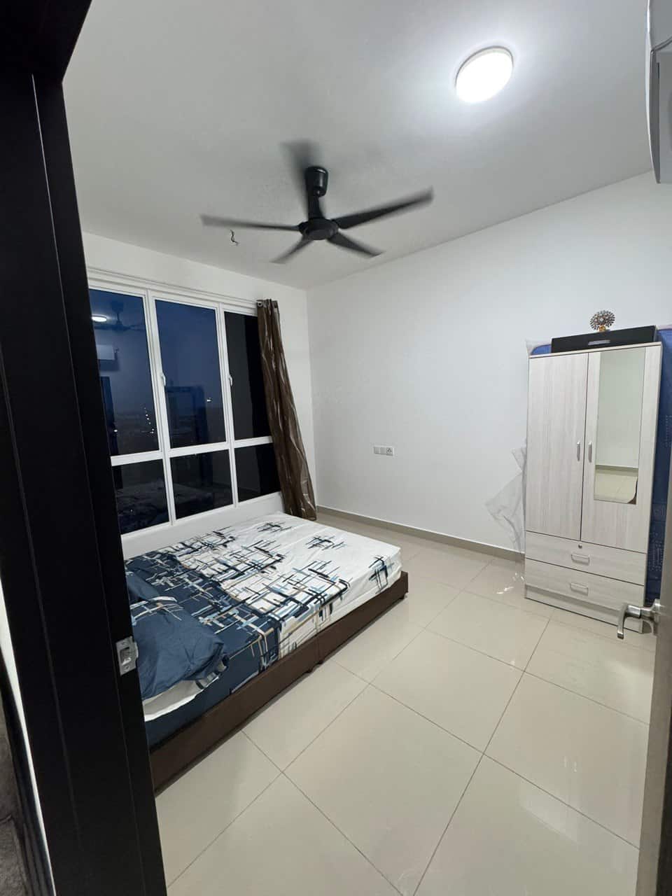 1-Bedroom JB Town 4