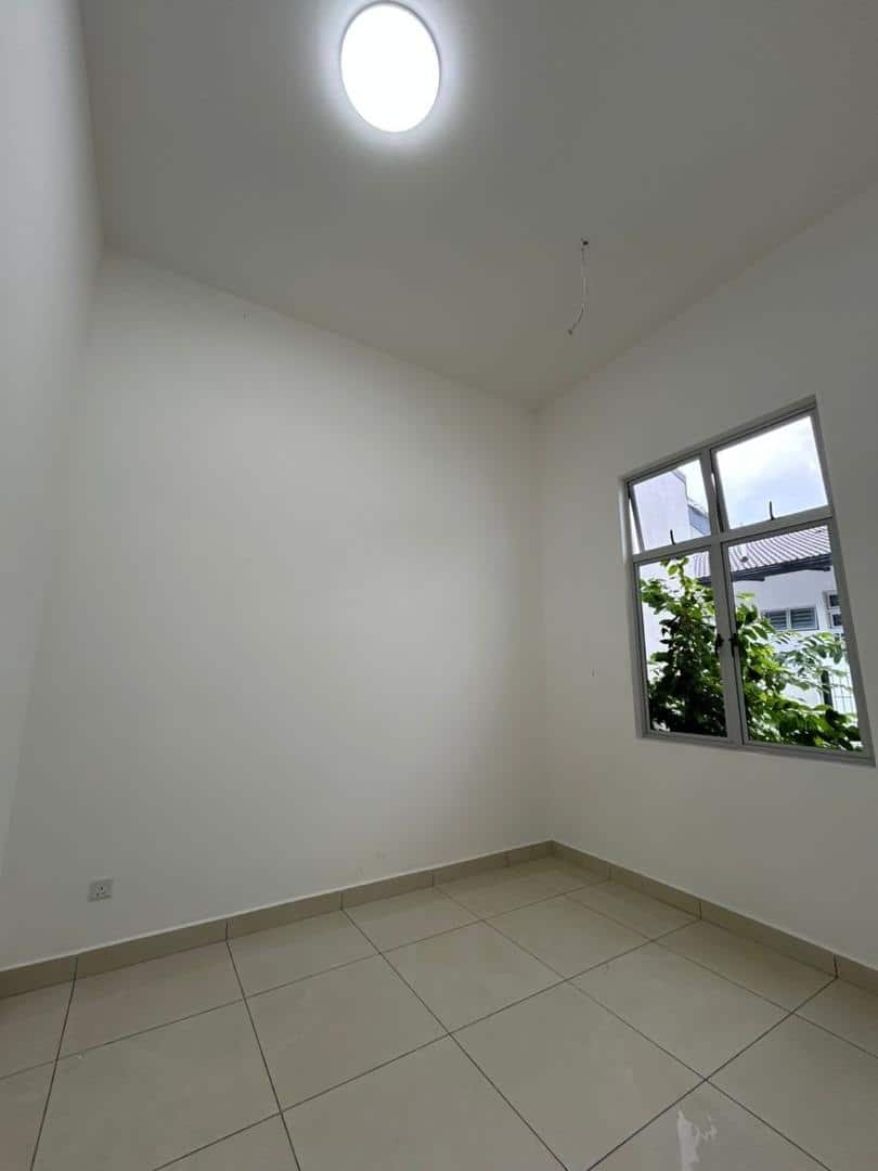 Single Storey Terrace Taman Impian Emas 6