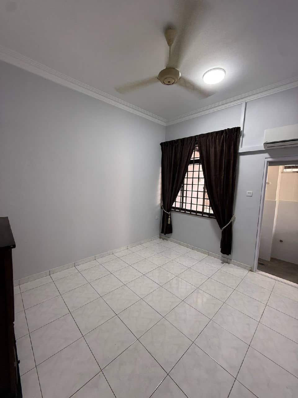 2-Storey Terrace Corner Jalan Sutera Kuning 7