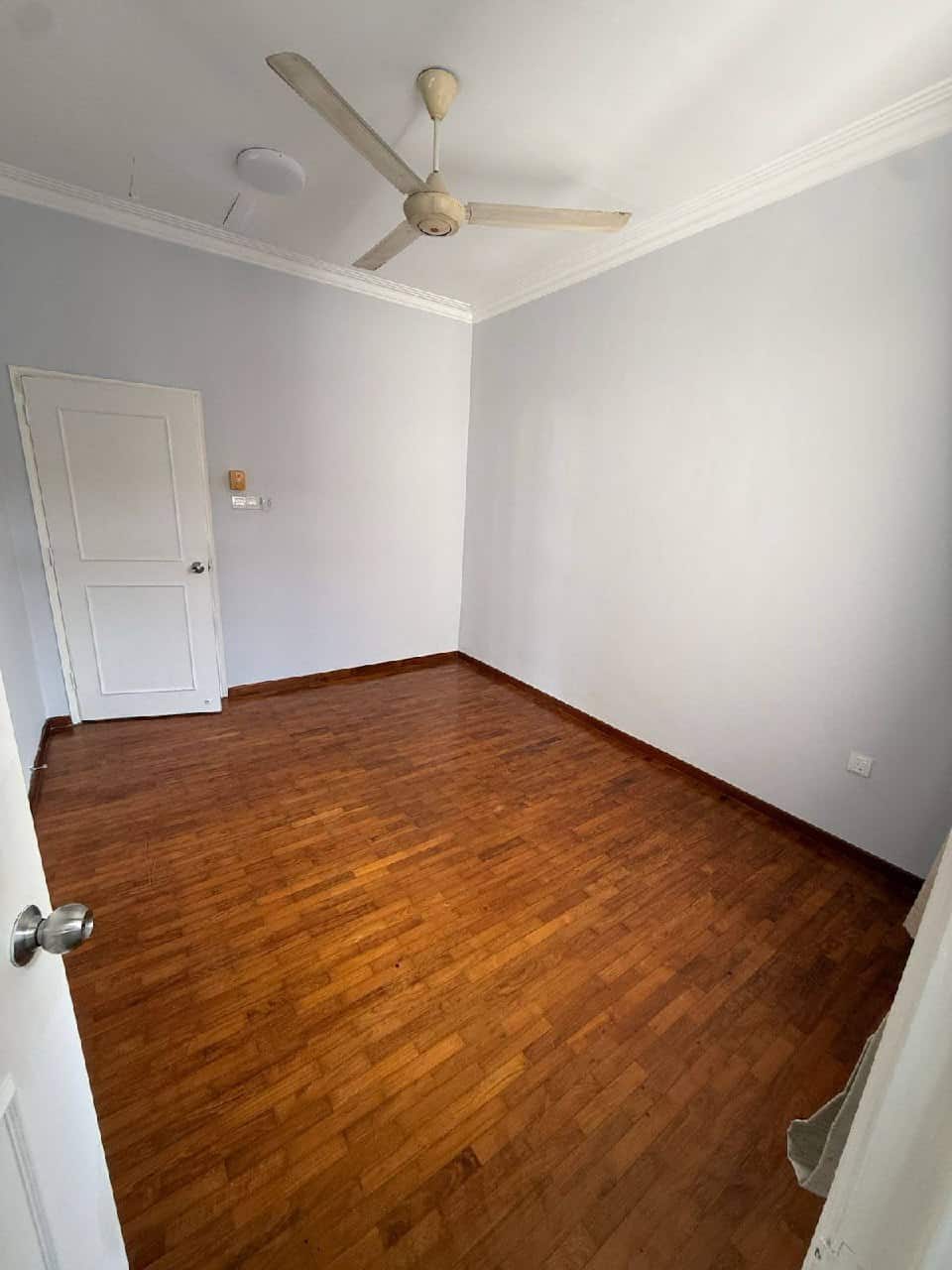 2-Storey Terrace Corner Jalan Sutera Kuning 11