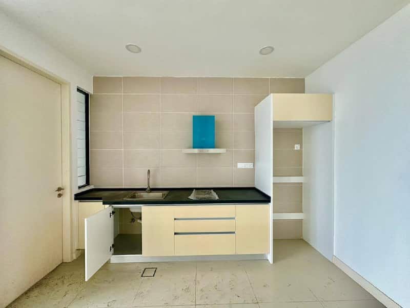Condo D'Pristine 6