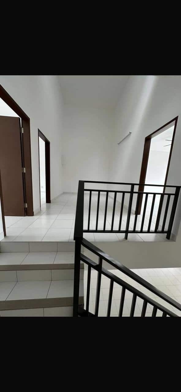2-Storey Terrace House Acacia, Meridin East 8