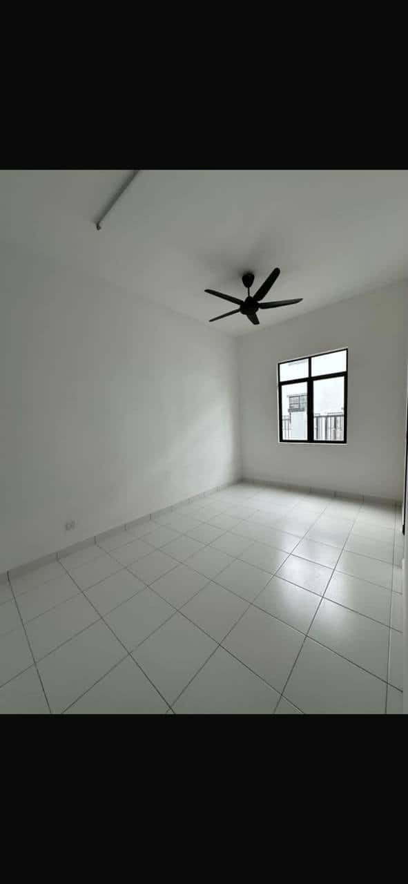 2-Storey Terrace House Acacia, Meridin East 6