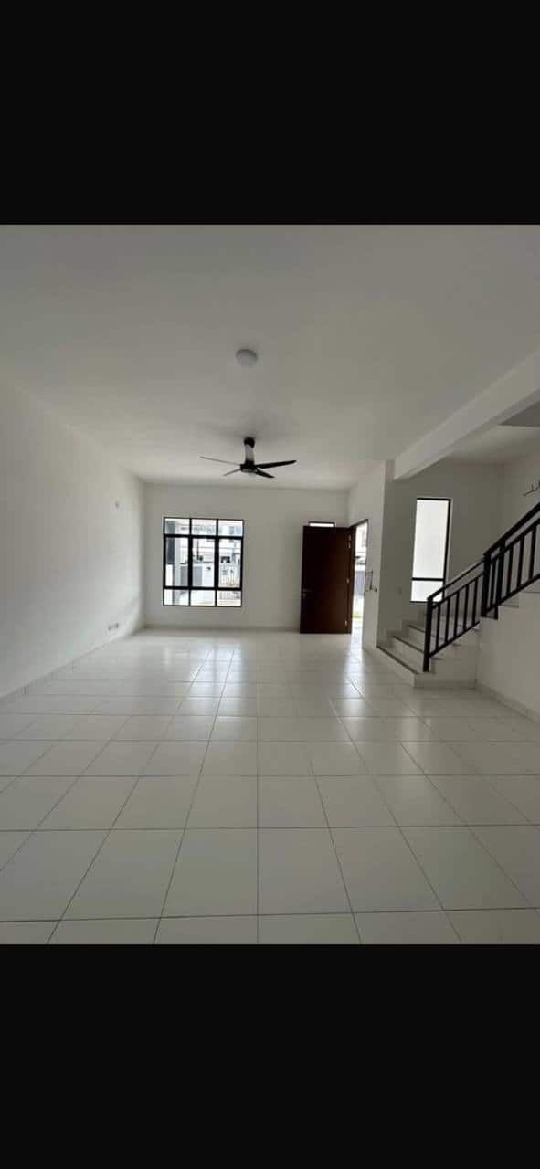 2-Storey Terrace House Acacia, Meridin East 2