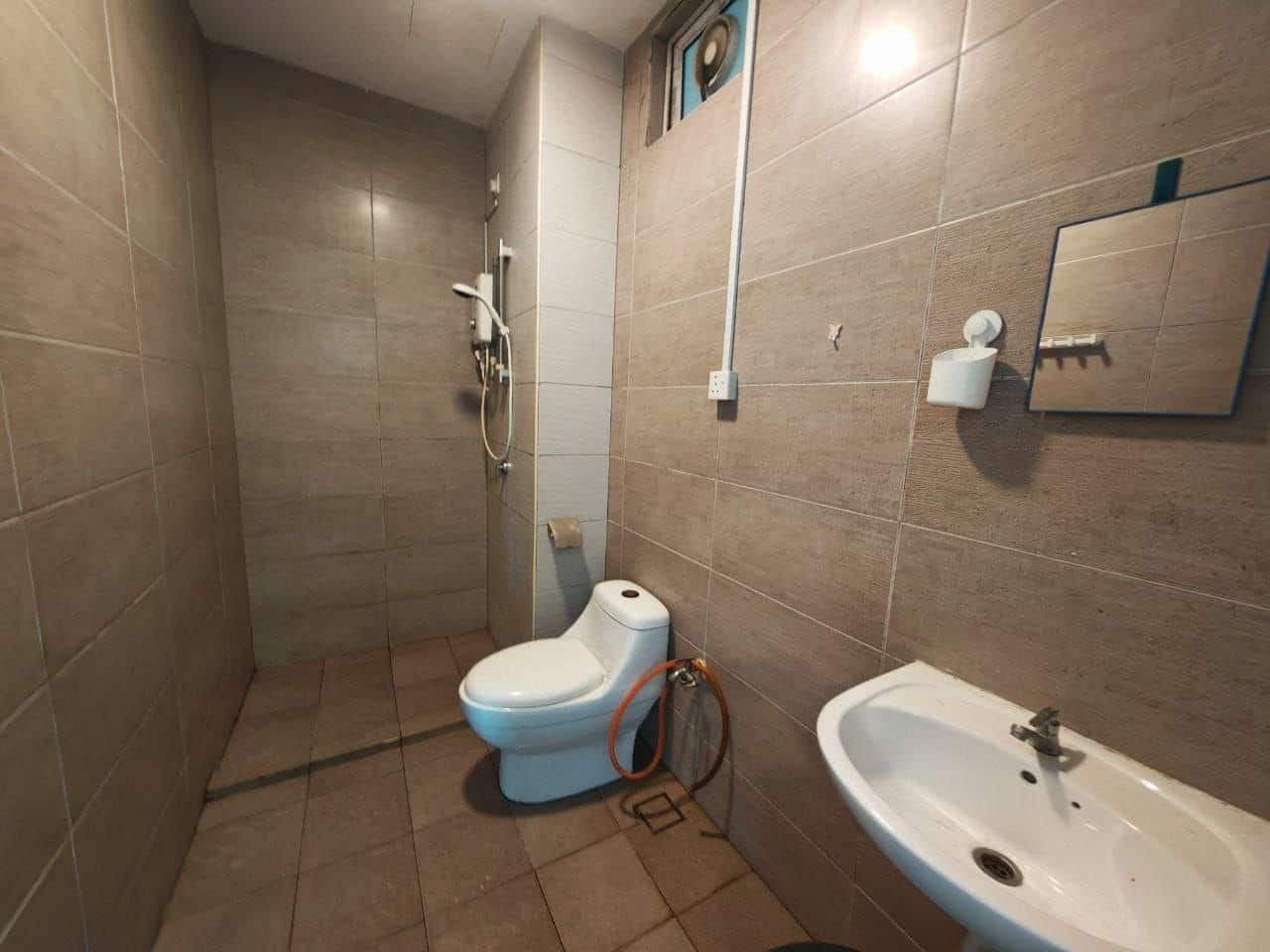 Studio Taman Megah Ria 5