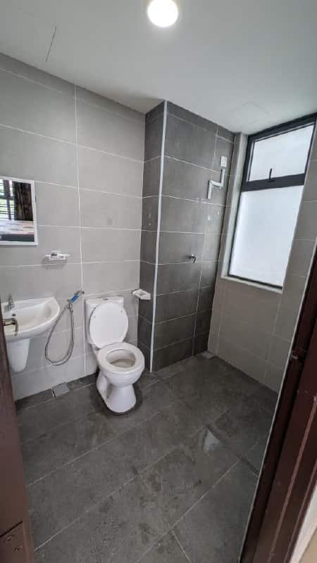 Condominium KSL Avery Park 8