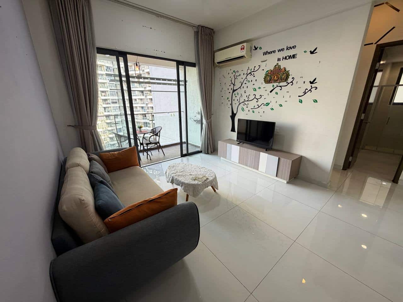 Condo Country Garden Danga Bay 4