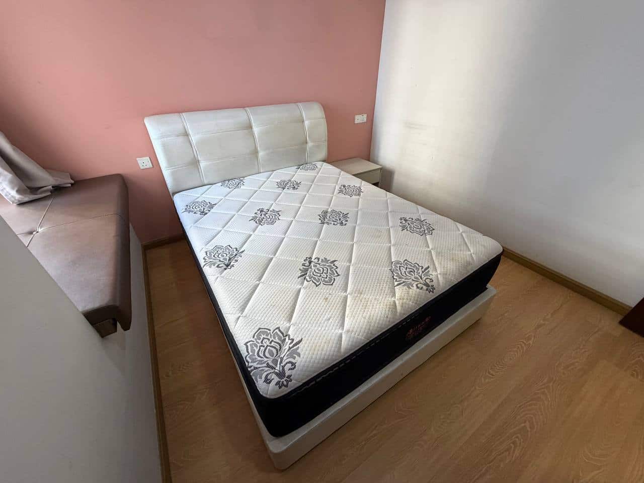 Condo Country Garden Danga Bay 8