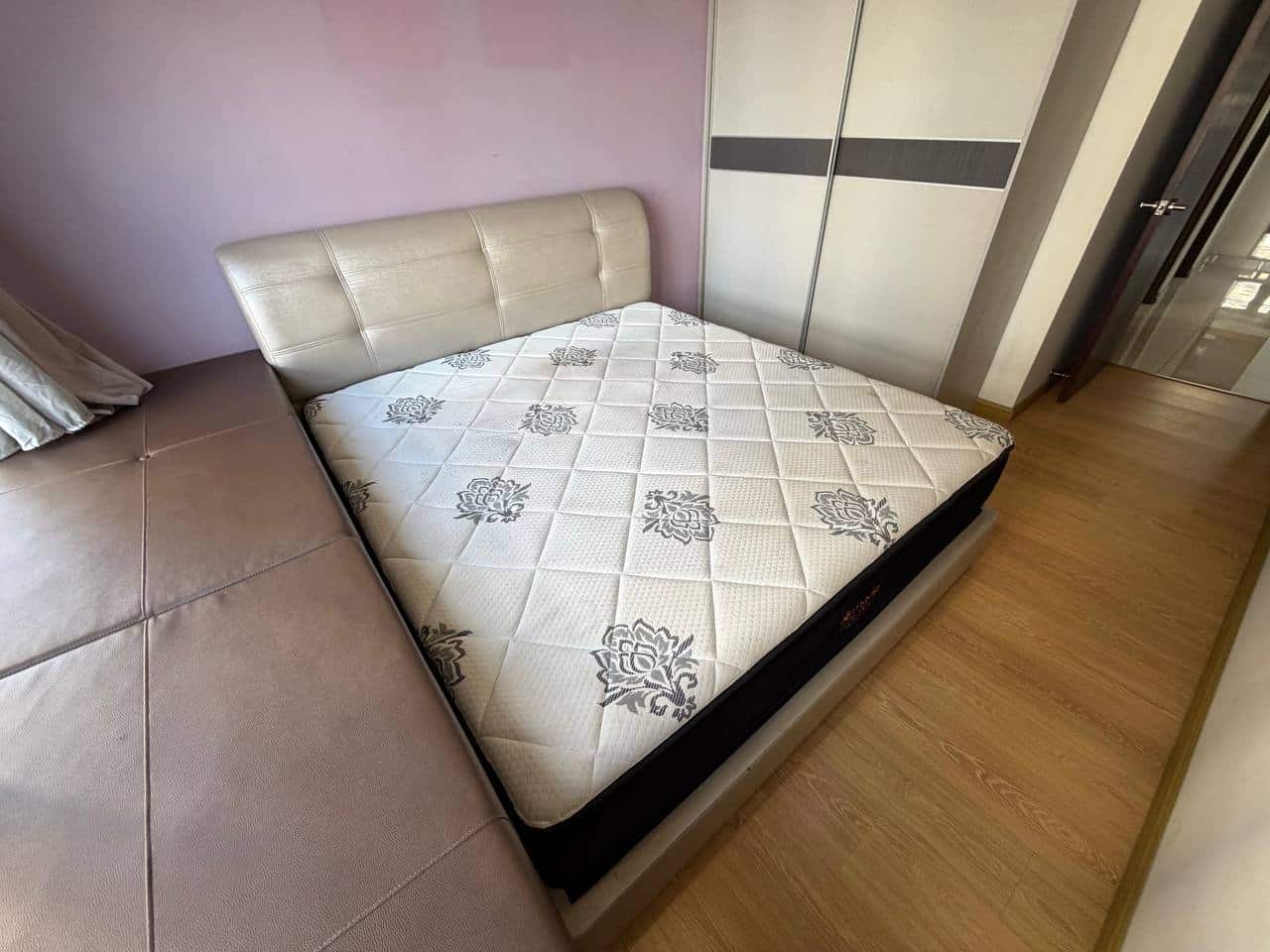 Condo Country Garden Danga Bay 9