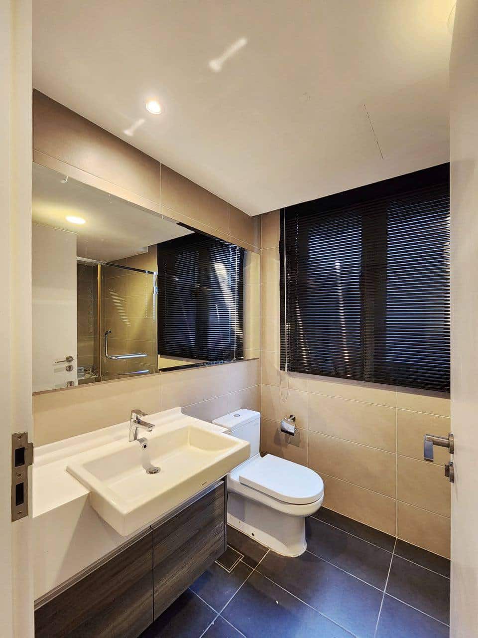 Condo Puteri Harbour 8