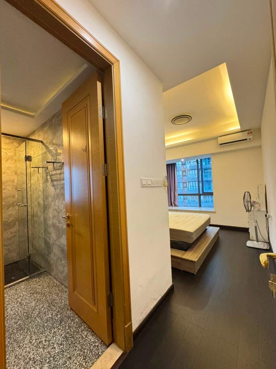 Condominium R&F Princess Cove 6