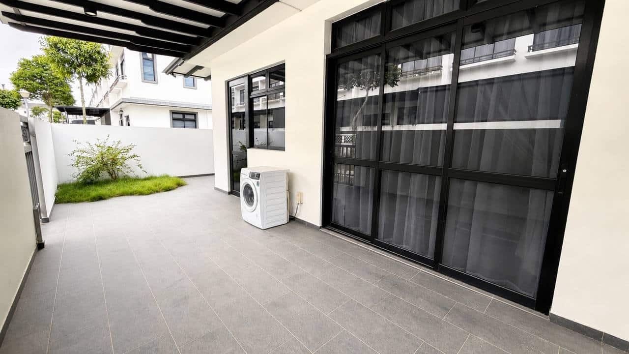 2-Storey End Lot Terrace Eco Summer 7
