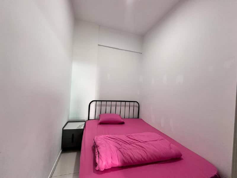 Executive Suite Bukit Indah 8