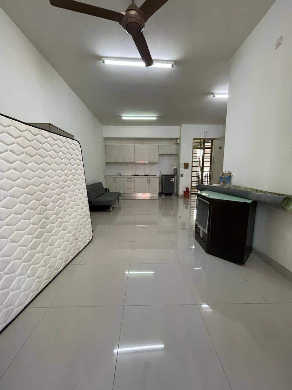 Service Apartment Tampoi 1