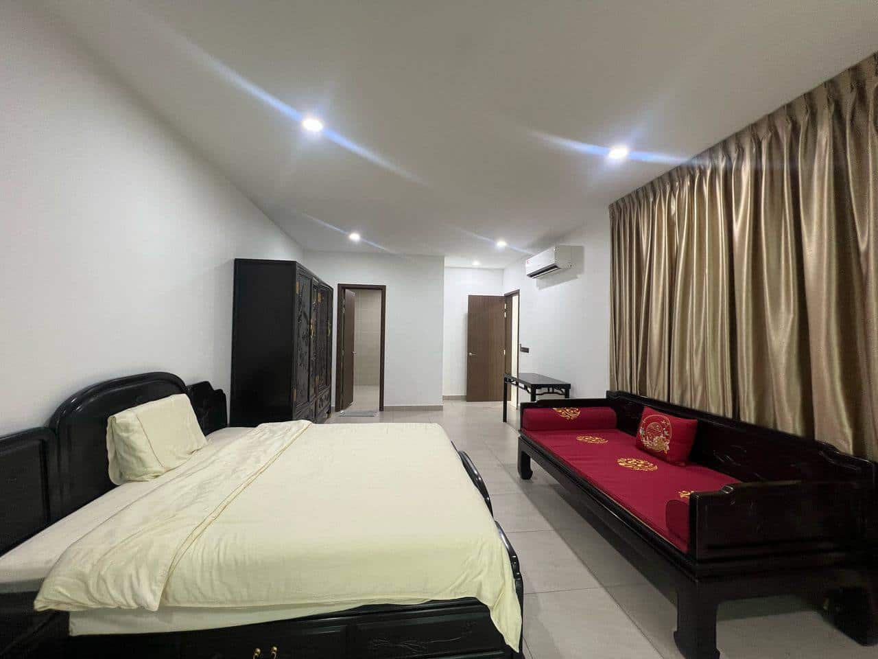 Duplex Penthouse Kota Masai 6