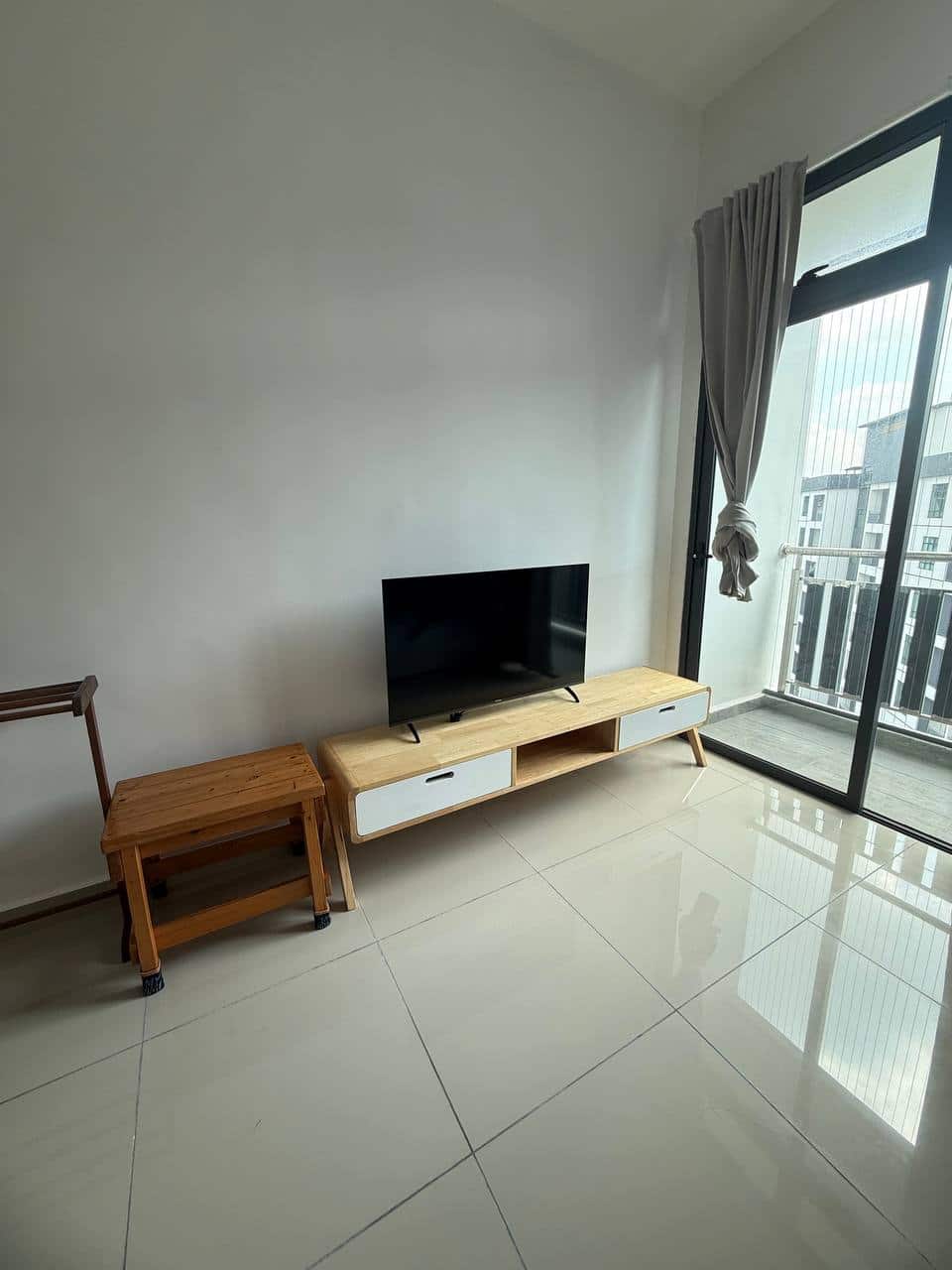 Service Apartment KSL Residences 2 3