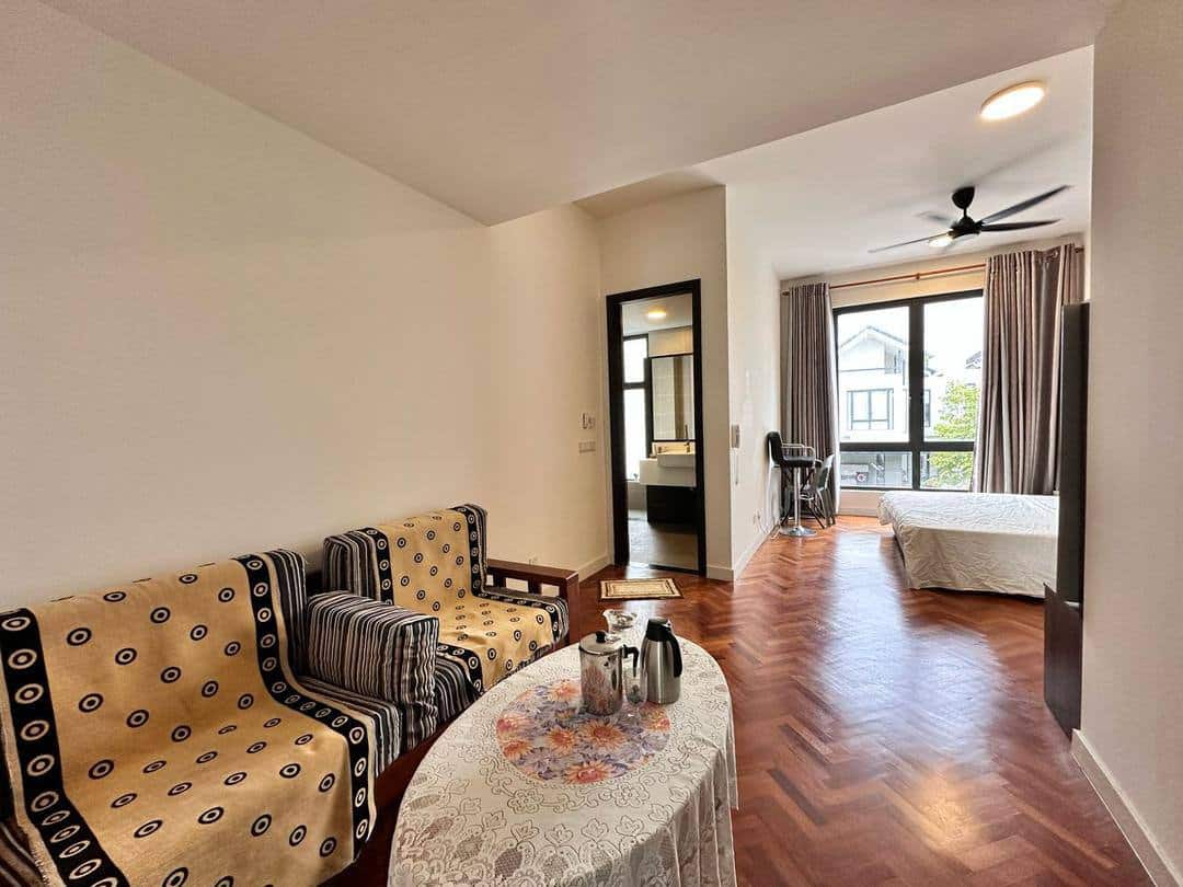 2-Storey Terrace Avira Medini 7